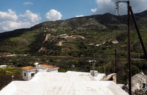Episkopi Apartamento | Casa de vacaciones 'Androniki': apartamento de 1 habitaciones Anoi con conexión a internet wifi gratuita