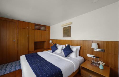 Kendrapara Alquiler De Eote | Antara Cruises