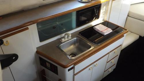 Gondomar Alquiler De Eote | Antares Sleeping Boat