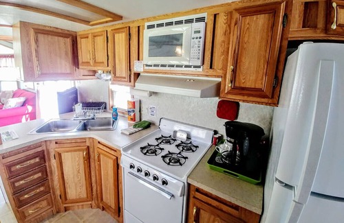 Rapid City Cabina | Antelope Loft: Cabins @ Creekside #6