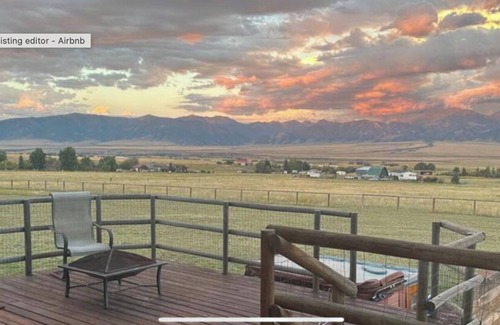 Virginia City Ranches Casa | Antelope Run - 2 BR with pool table on 7 acres!