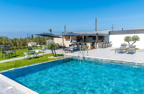 Peyia Town Apartamento | Antesia Coral Bay Resort by Ezoria Villas - Adults only