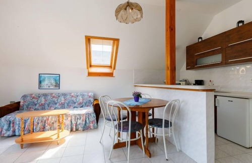 Balatonboglar Apartamento | Anthony 2 by Interhome