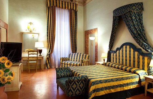 Trevi Hotel | Antica Dimora alla Rocca