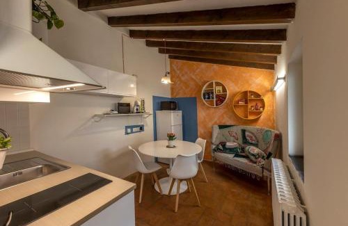 Oltretorrente Apartamento | Antica legnaia - vita all'aperto in centro storico