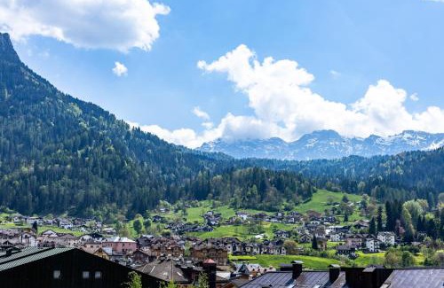Fiera di Primiero Apartamento | Antica Rosa - Mansarda vista montagna con posto auto scoperto