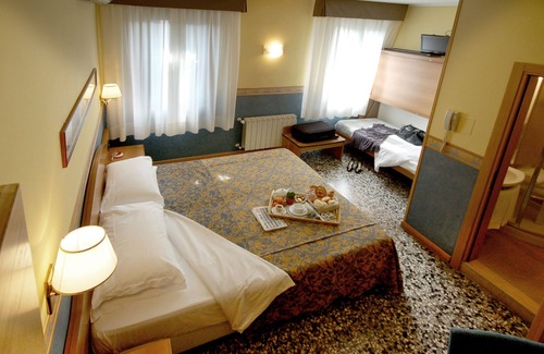 Marghera Hotel | Antica Villa Graziella Hotel