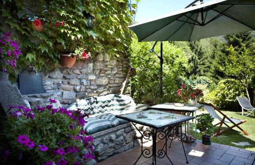 Casalzuigno Cama Y Desayuno | Antico Borgo Sanda Lago Maggiore
