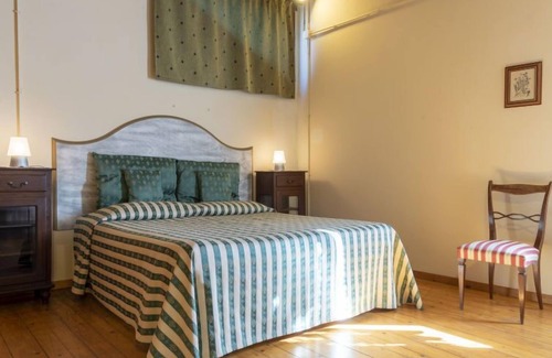 Castiglione del Lago Casa | Casa de vacaciones Antico Convento en Chiusi - 18 personas, 6 dormitorios