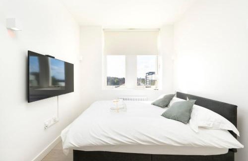Peninsula Apartamento | Antigallican in London