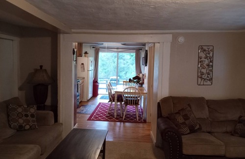 Ashland Casa | Antique Apartment in the Heart of the Lakes Region