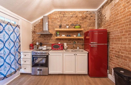 Ogden Casa | Antique Cozy Unit - Central Ogden