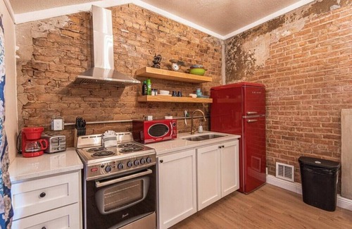 Ogden Casa | Antique Cozy Unit - Central Ogden