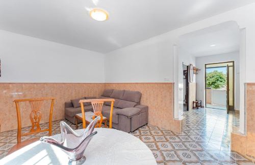 Guardamar del Segura Casa | Antique Spanish Villa With A Patio