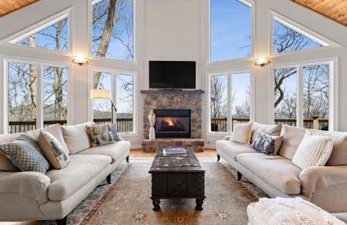 Pedlars Edge Casa | Antlers Aweigh with Wintergreen Advantage