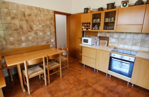 Porto Valtravaglia Casa | Casa de vacaciones Antonia en Porto Valtravaglia - 10 personas, 4 dormitorios