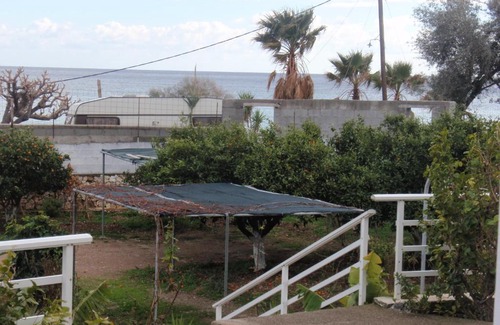 Stegna Apartamento | Antouan Matina