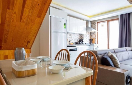 Tophane Apartamento | Antra Suites Galata : Two-Bedroom Deluxe Apartment with Balcony