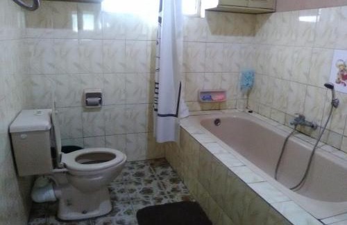 Ambohibao Cama Y Desayuno | Antsaly