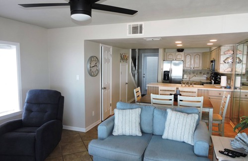 Miramar Beach Casa | Cualquier Más cerca de la playa, usted tendría arena en sus hojas!