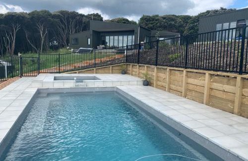Omiha Casa | Anzac Bay Views Orchard House
