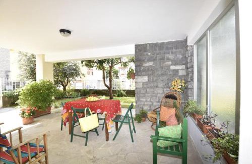 Lecco Casa | Anzio 9 Guest House