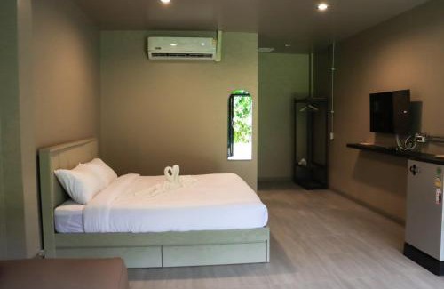 Tha Kradan Complejo | Aomkod Erawan อ้อมกอดเอราวัณ