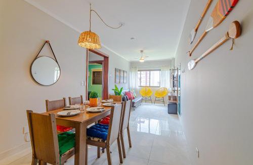 Jardim Belmar Apartamento | Apê com Ar, Garagem e Clima de Praia