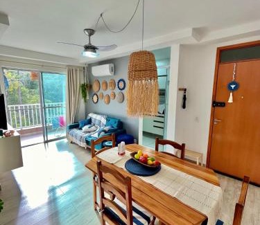 Ilheus Apartamento | Apê Vumbora Pra Praia, todo climatizado, a 200 m da praia