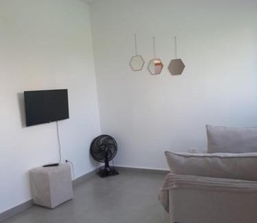 Maracana Apartamento | Ap 02 dormitórios pé na areia