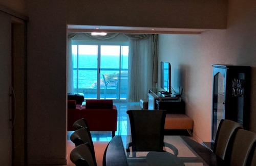 Centro Apartamento | Ap 200m2 frente mar e 3 vagas de garagem