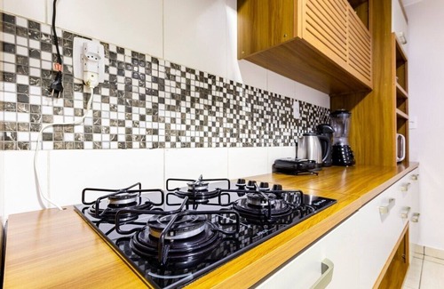 Vicente Pires Casa | Ap Com Suite ,wi-fi 500mb , Estacionamento, Elevador, Cozinha Completa , Jr Catito