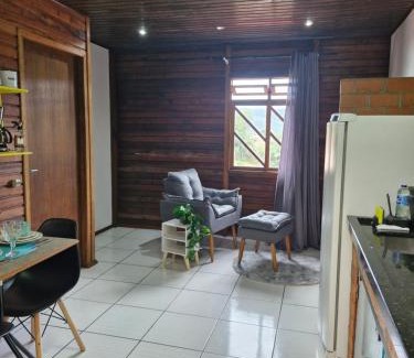 Agua Verde Apartamento | Ap estúdio 5min 3,3km da oktoberfest 2 pessoas