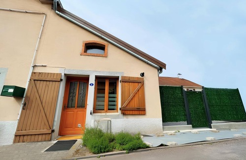 Saint-Etienne-les-Remiremont Apartamento | Appartement F2 au Pied du Fossard 2 Étoiles