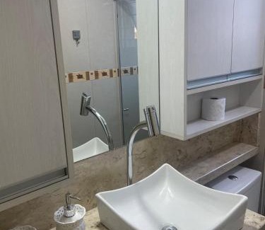 Santa Tereza Apartamento | AP prox Unisinos-Trem com 2 AC e 2 smart TV