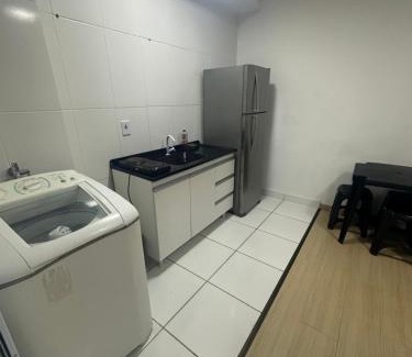 Alexandra Apartamento | Ap Studio Amplo e Arejado, com Internet rápida, Fácil acesso ao centro e Porto de Paranaguá