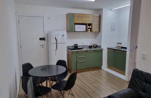 Belem Apartamento | Ap10 Prático, confortável com wifi, piscina, rooftoop e academia em frente ao Metrô