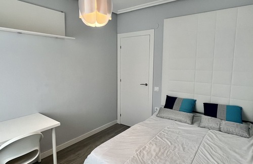 San Vicente de la Barquera Apartamento | Apartamento reformado con wifi