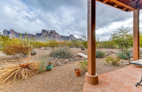 Apache Junction Casa | Apache Junction Desert Gem with Patio and Views!