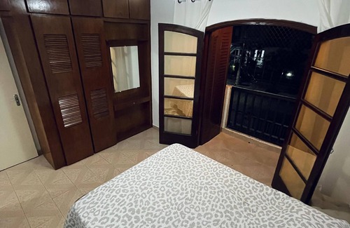 Jardim Praiano Apartamento | Apartamento Charmoso a 400mts da Praia da Enseada