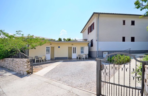 Novi Vinodolski Apartamento | Apartamentos Branimir (64221-A1) - Novi Vinodolski (Crikvenica)