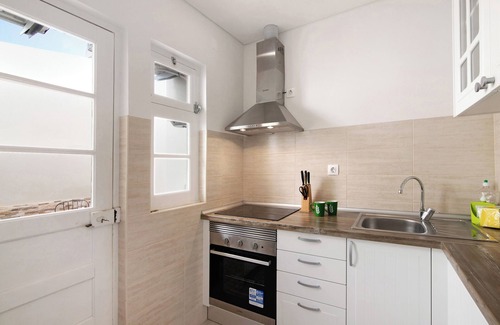 Vila Real Santo Antonio Apartamento | Apartamento 'The Fig House Vila Real De Santo' con terraza y aire acondicionado
