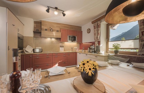 Mayrhofen Apartamento | Apart Central – Premium Mountain & Garden