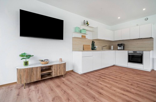 Feldberger Seenlandschaft Apartamento | Apartamento 'An Der Alten Bäckerei' con vistas al lago, jardín privado y Wi-Fi
