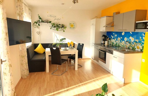 Vils Apartamento | Apart Diana - nueva casa de vacaciones - App. "Rossberg" con vistas a la montaña, Wi-Fi y balcón