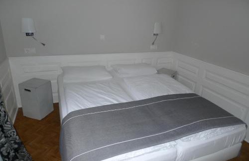 Landau in der Pfalz Apartamento | Apart-Hotel Heiligenthaler Hof