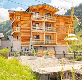 Lech am Arlberg Apartamento | Apart-Hotel Laurus Lech