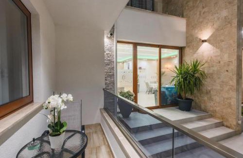 Ulcinj Apartamento | APART-HOTEL PRESiDENT 2