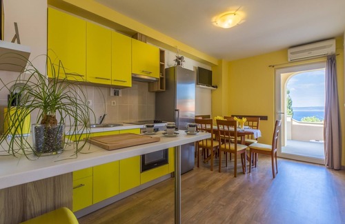 Klenovica Apartamento | Apartments NINAC (62456-A1) - Klenovica (Novi Vinodolski)