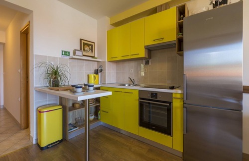 Klenovica Apartamento | Apartments NINAC (62456-A1) - Klenovica (Novi Vinodolski)